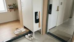 다이소 자석 우산꽂이 하나로 현관 정리 동선이 달라지는 이유