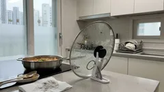 국물 끓일 때 뚜껑 어디에 두세요? 끼워 세우는 냄비 뚜껑 스탠드 활용법