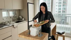 북엔드 2개로 만드는 조리대 옆 간이 쓰레기통, 요리 동선이 확 줄어요